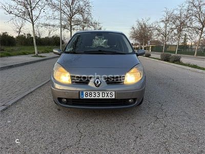 Usado Renault Scénic II Expression 105 CV (77 kW) 2006 Gris / plata Monovolumen