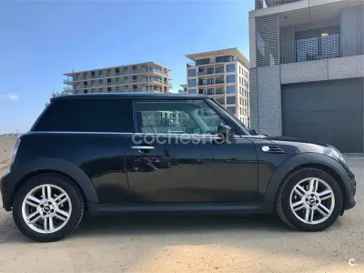 Usado Mini Cooper 75 CV (55 kW) 2014 Negro Utilitario