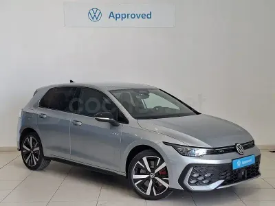 Nuevo VW Golf VIII GTE 272 CV (200 kW) 2026 Gris / plata Berlina