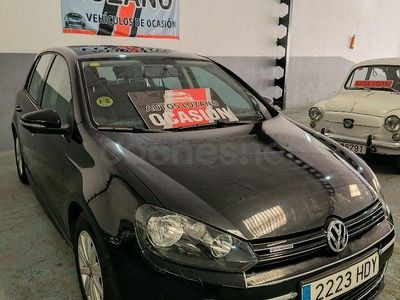 Usado VW Golf VII 105 CV (77 kW) 2012 Negro Berlina