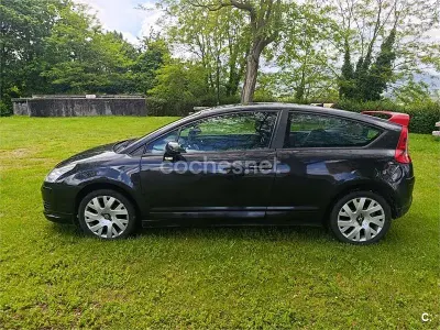 Usado Citroën C4 VTR Sport 92 CV (67 kW) 2007 Negro Berlina