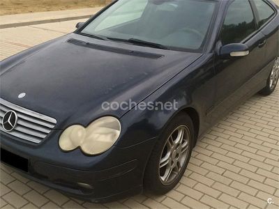 Negro Usado 2005 Mercedes C200 Berlina | 6200 €