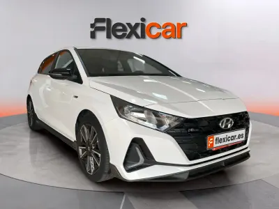 Usado Hyundai i20 N Line 84 CV (61 kW) 2023 Blanco Utilitario