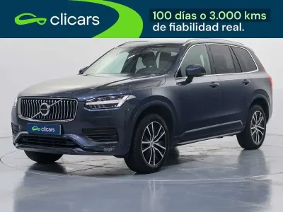 Usado Volvo XC90 Momentum 250 CV (183 kW) 2021 Azul SUV