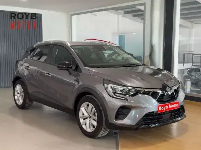 Usado Mitsubishi ASX Motion 140 CV (102 kW) 2023 Gris SUV