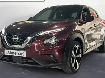 Usado Nissan Juke Tekna 114 CV (83 kW) 2023 Burgundy (metalizado) SUV
