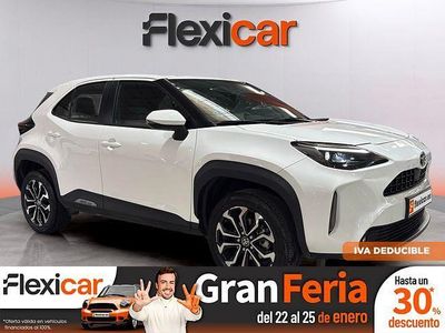 Blanco Usado 2024 Toyota Yaris Hybrid Active | 25.490 € (Caro)