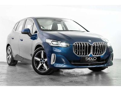 Azul Usado 2024 BMW 218 Active Tourer Comfort Edition Monovolumen | 29.500 € (Caro)
