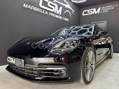 Porsche Panamera 4