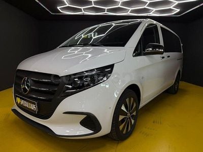 Usado Mercedes Vito 136 CV (100 kW) 2025 Blanco Van