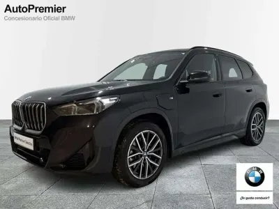 Käytetty BMW X1 Comfort Edition 245 HP (180 kW) 2025 Musta Katumaasturi