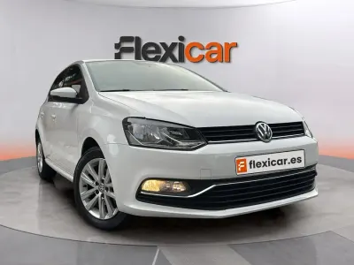 Usado VW Polo 90 CV (66 kW) 2017 Blanco Berlina
