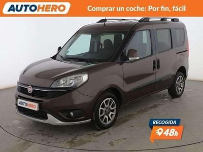 Usado Fiat Doblò Trekking 121 CV (88 kW) 2017 Gris Monovolumen