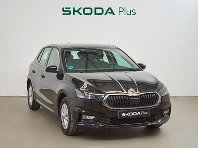 Usado Skoda Fabia Selection 95 CV (69 kW) 2024 Negro Berlina