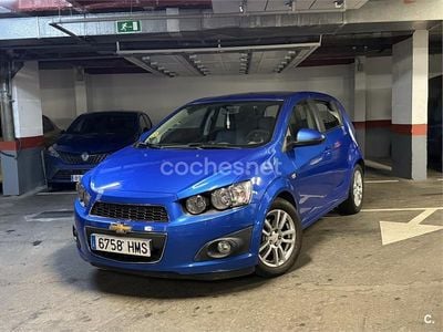Usado Chevrolet Aveo LTZ 95 CV (69 kW) 2012 Azul Berlina