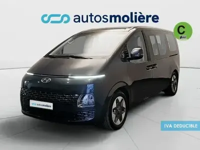 Usado Hyundai Staria 177 CV (130 kW) 2023 Gris Monovolumen