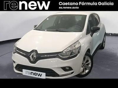 Begagnad Renault Clio IV LIMITED 90 HK (66 kW) 2017 Vit Sedan