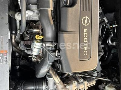 Usado Opel Astra Sport 110 CV (80 kW) 2012 Negro Familiar