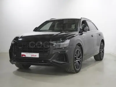 Usado Audi Q8 Ambiente 286 HP (210 kW) 2022 Preto SUV