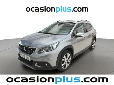 Usado Peugeot 2008 Allure 120 CV (88 kW) 2016 Gris plata SUV