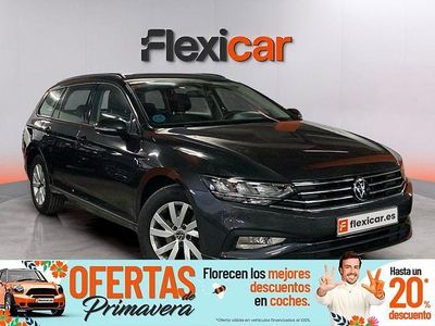 Usado VW Passat 122 CV (89 kW) 2020 Gris Familiar