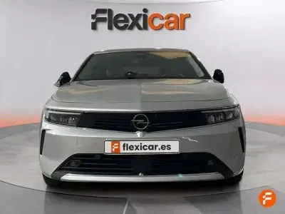 Usado Opel Astra Edition 130 CV (95 kW) 2023 Azul Utilitario