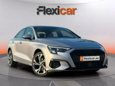 Usado Audi A3 Premium 110 CV (80 kW) 2023 Gris Berlina