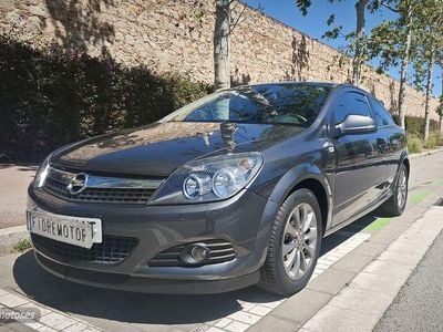 Opel Astra GTC