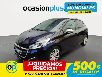 Usado Peugeot 208 Style 75 CV (55 kW) 2016 Burdeos Utilitario