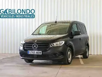 Usado Mercedes Citan 110 95 CV (69 kW) 2022 Negro Utilitario