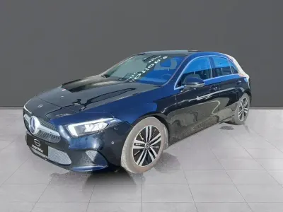 Käytetty Mercedes A180 115 HP (84 kW) 2020 Musta