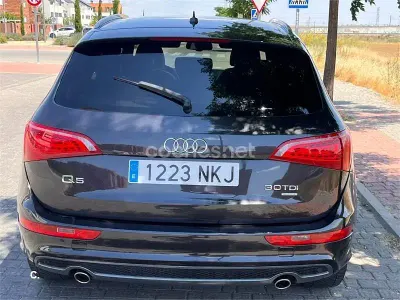 Usado Audi Q5 Premium 240 CV (176 kW) 2010 Negro SUV