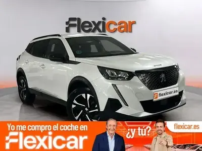 Usado Peugeot 2008 Allure 130 CV (95 kW) 2023 Blanco SUV