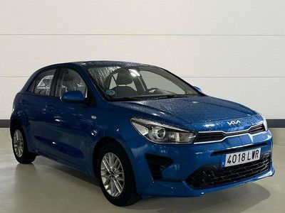Usado Kia Rio 84 CV (61 kW) 2022 Azul