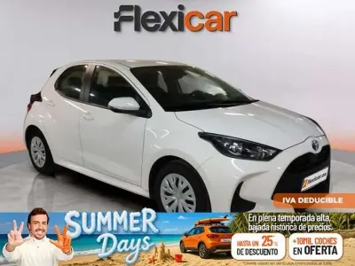 Usado Toyota Yaris Active 116 CV (85 kW) 2022 Blanco Utilitario