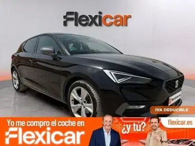 Usado Seat Leon FR 116 CV (85 kW) 2025 Negro Berlina