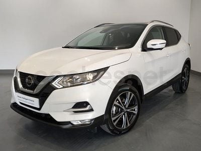 Usado Nissan Qashqai N-Connecta 110 CV (80 kW) 2018 Sapporo white (sólido) SUV