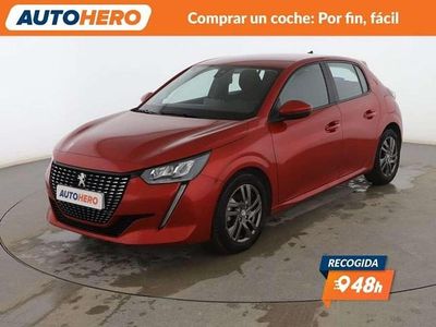 Usado Peugeot 208 Active 102 CV (75 kW) 2021 Rojo Utilitario