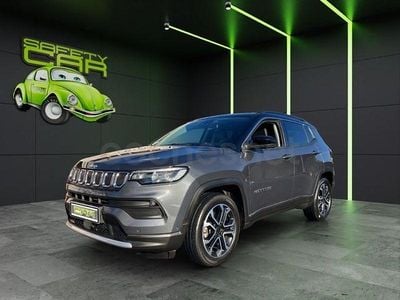 Usado Jeep Compass Limited 130 CV (95 kW) 2022 Gris / plata SUV