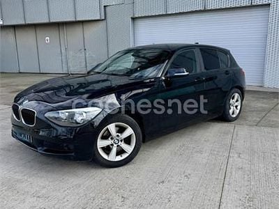 Usado BMW 114 102 CV (75 kW) 2013 Negro Utilitario