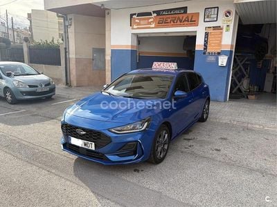 Azul Usado 2023 Ford Focus ST-Line Berlina | 17.800 € (Precio justo)