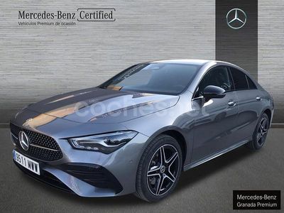 Gris montaña Usado 2024 Mercedes CLA250e AMG line Berlina | 42.900 €