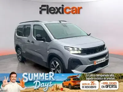Usado Peugeot Rifter GT 130 CV (95 kW) 2025 Gris Monovolumen
