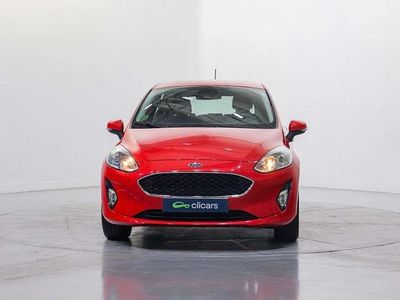 Usado Ford Fiesta Trend 86 CV (63 kW) 2018 Rojo Utilitario