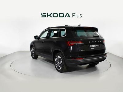 Usado Skoda Karoq Selection 150 CV (110 kW) 2024 Negro SUV