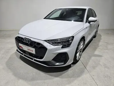 Usado Audi A3 S-Line 150 CV (110 kW) 2025 Blanco Berlina
