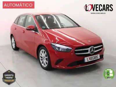 Usado Mercedes B180 116 CV (85 kW) 2020 Rojo Monovolumen