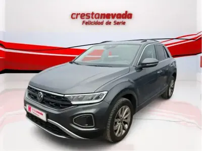 Usado VW T-Roc 150 CV (110 kW) 2025 Gris SUV