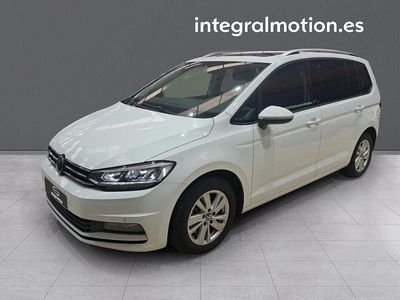 Usado VW Touran Advance 149 CV (109 kW) 2020 Blanco Monovolumen