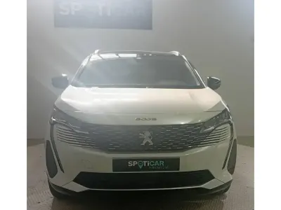 Usado Peugeot 5008 Allure 130 CV (95 kW) 2021 Blanco SUV
